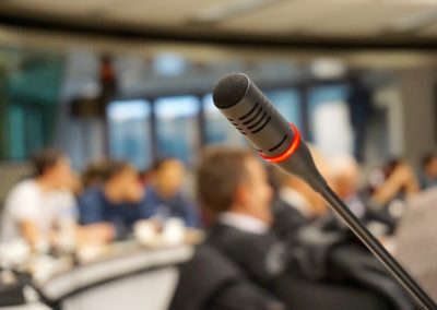 microphone-704255_960_720